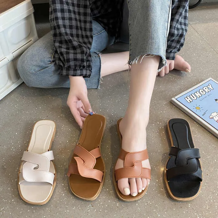 أحذية نسائية الصنادلWomen's shoes sandals