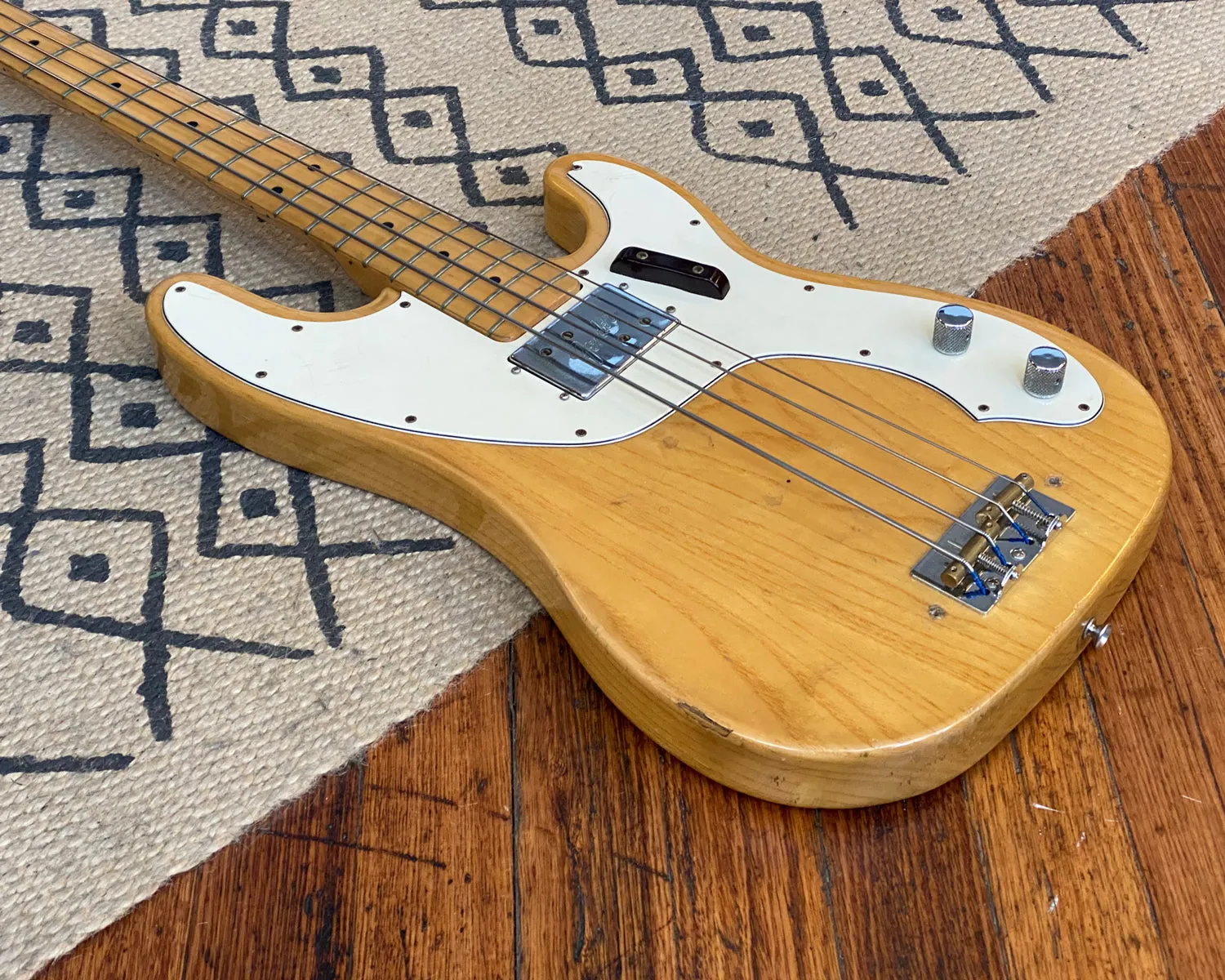 '75 USA Fender Telecaster Bass - Wide Range Humbucker