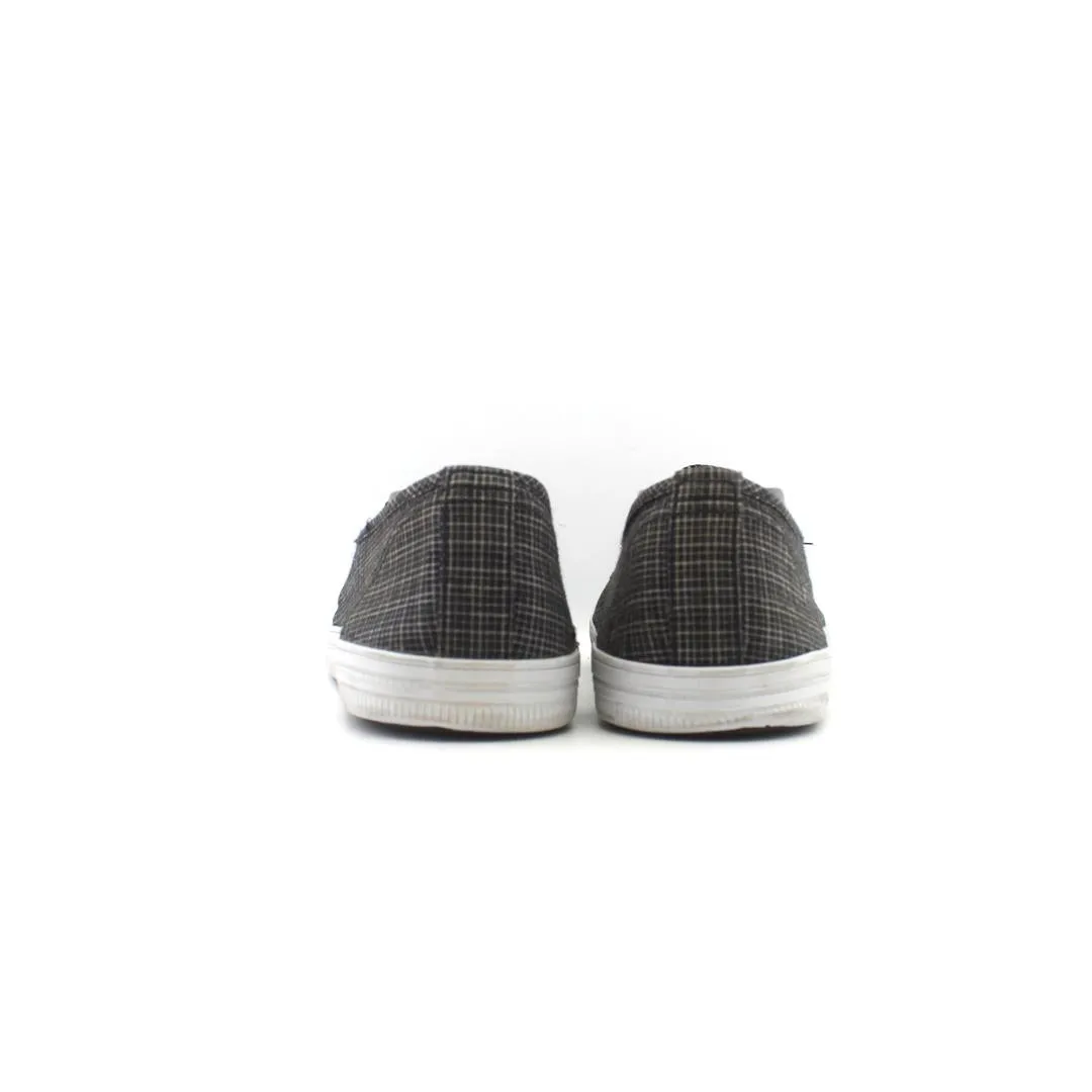 AMERICAN EAGLE ,