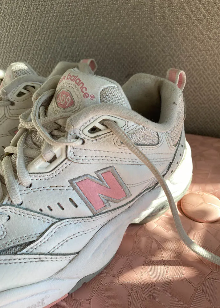 Bailey's Vintage NB 609 Sneakers