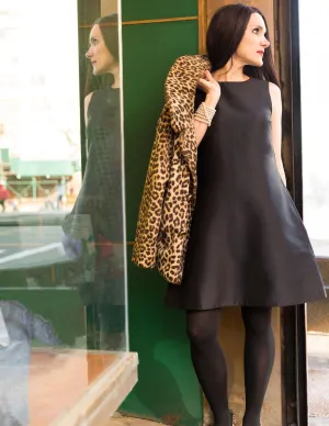 Classic A-line Style Dress with Pockets Black — The Lawson