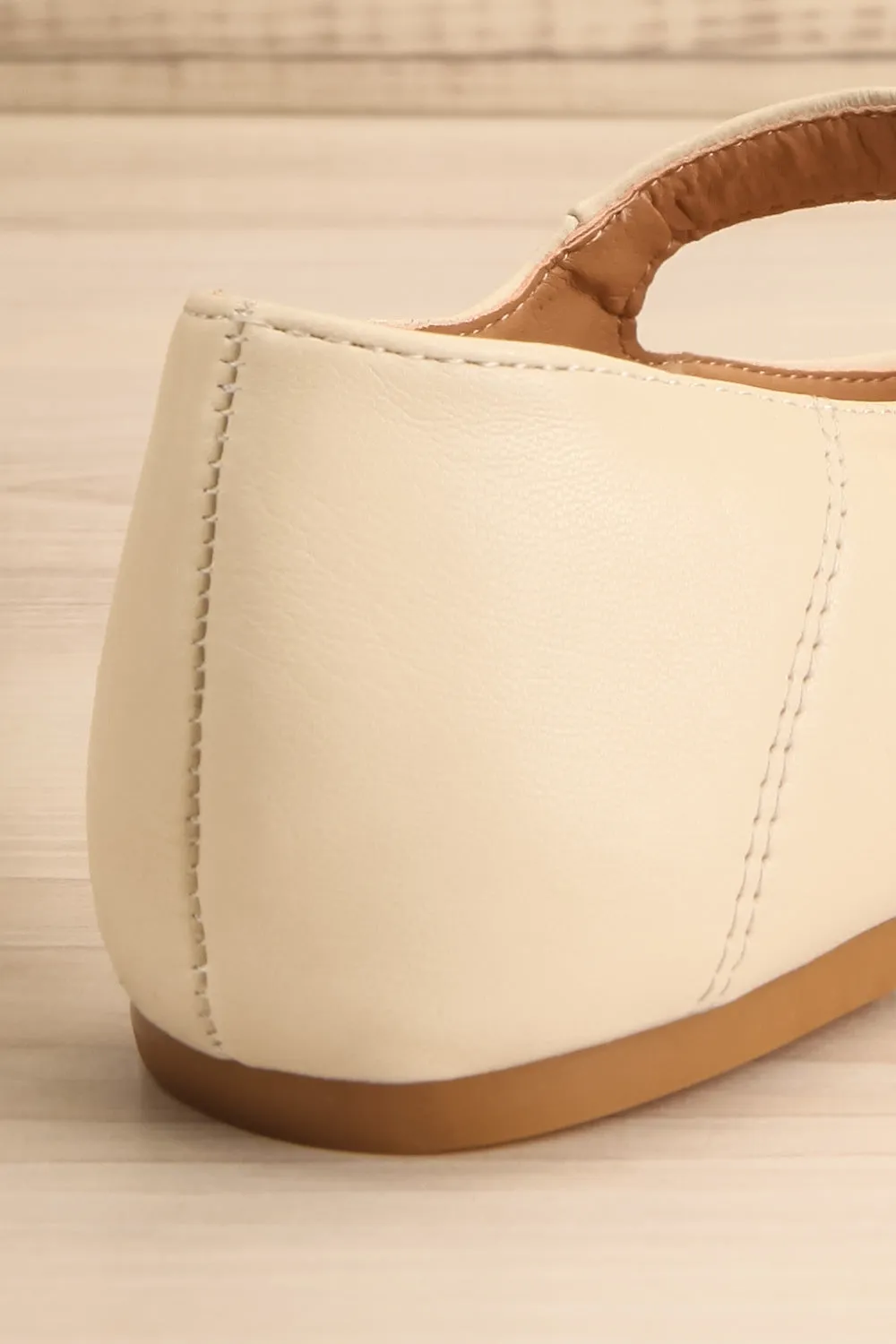 Coma Beige | Square Toe Mary Jane Flats