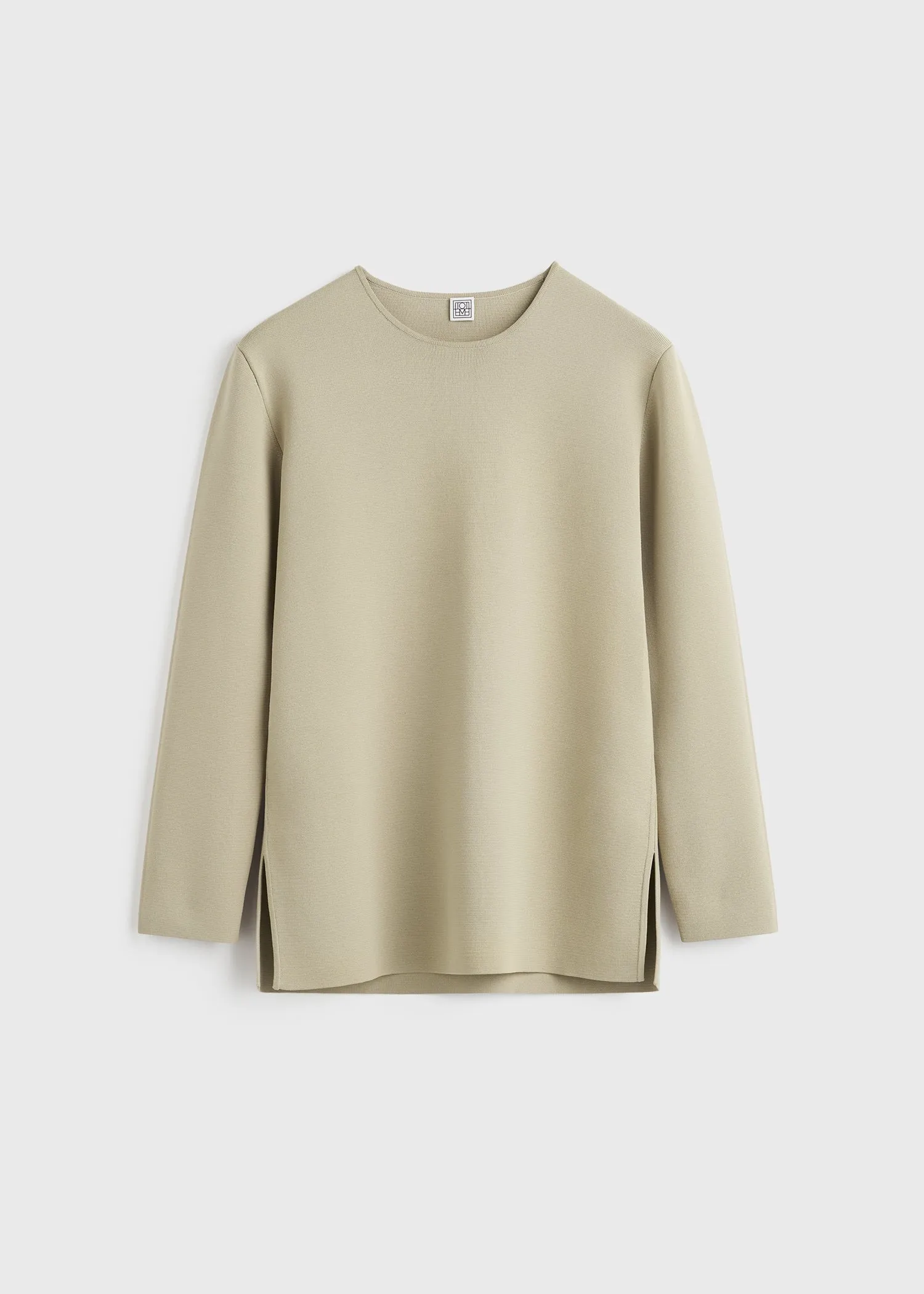 Compact knit desert