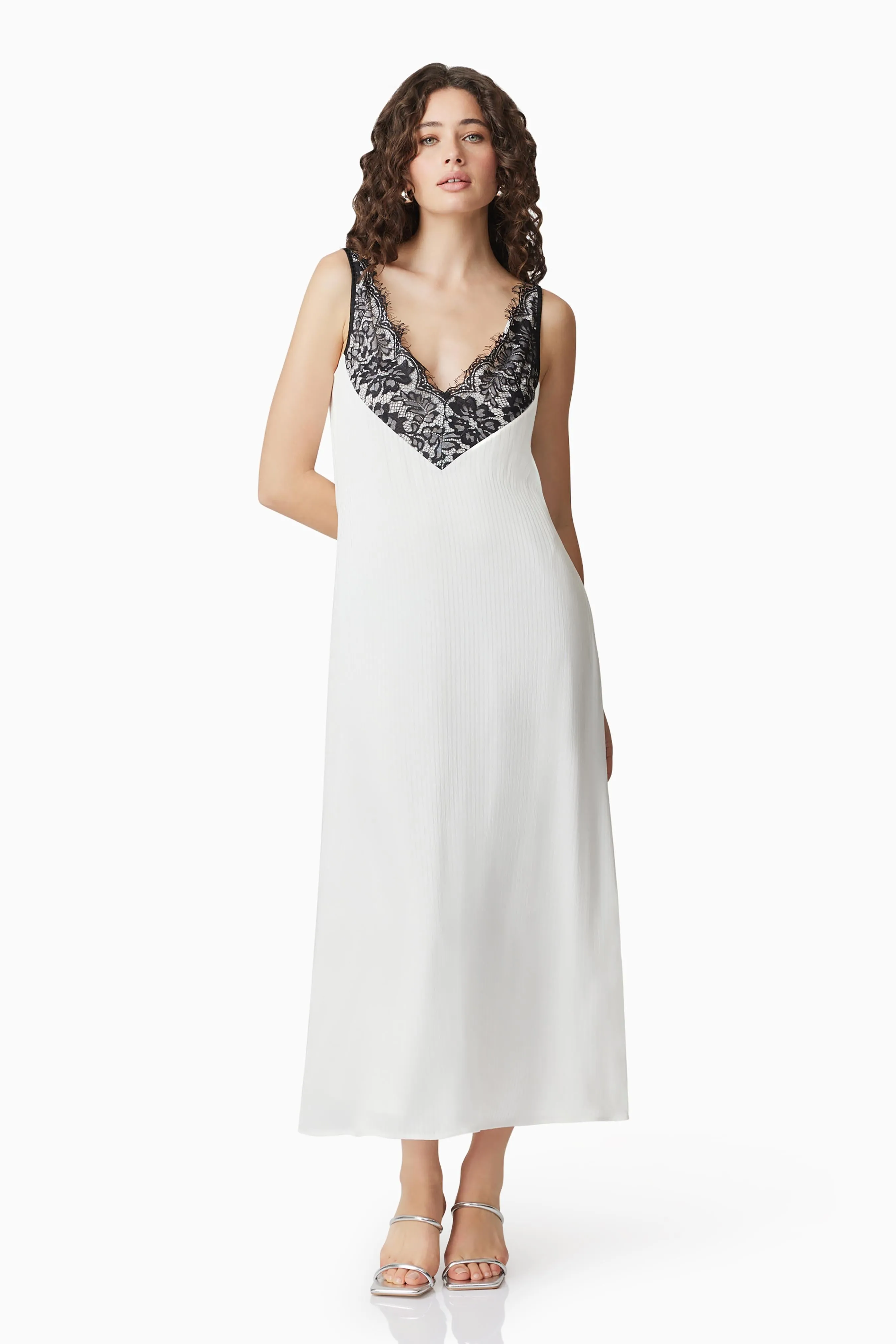 CURAAE Valentina Lace Midi Dress In White