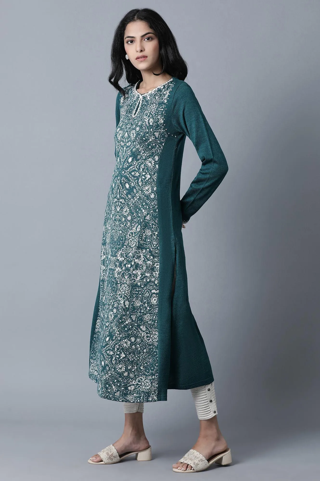 Green Floral Embroidery Winter kurta
