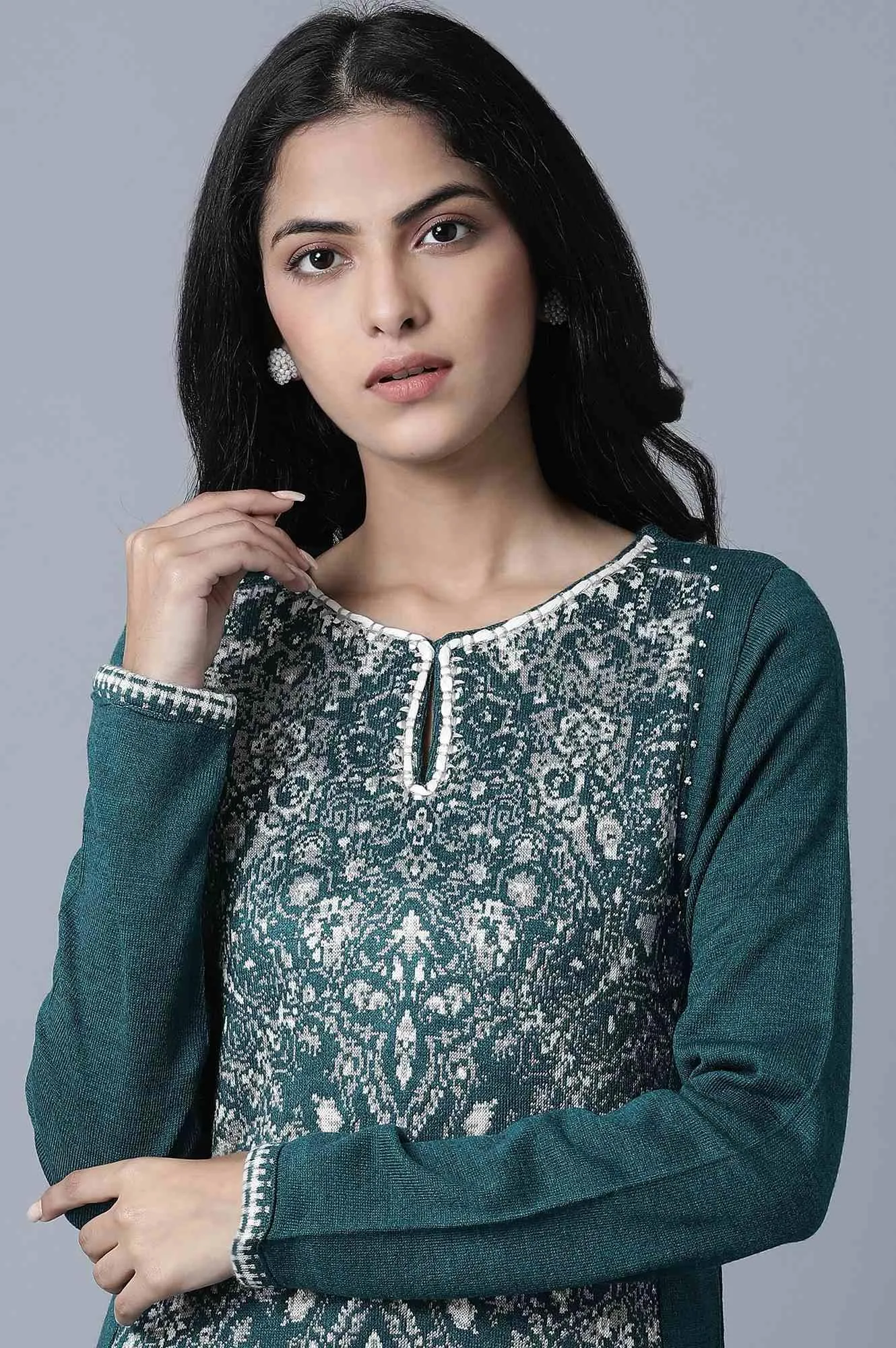 Green Floral Embroidery Winter kurta