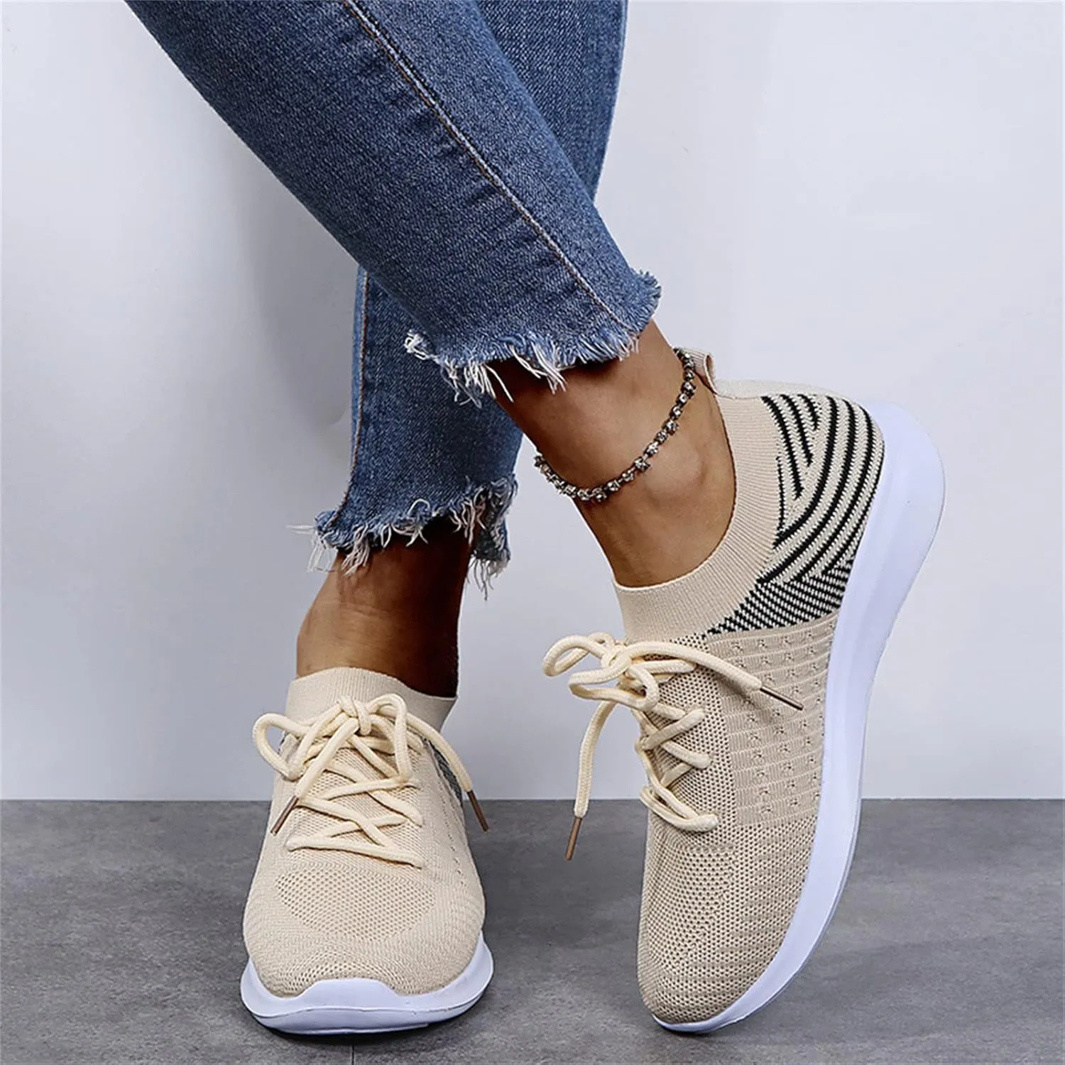 Lausiuoe Shoes For Women Sneakers Fashion Slip On Canvas Loafers Casual Classic Lightweight Comfort Flat Walking Shoes