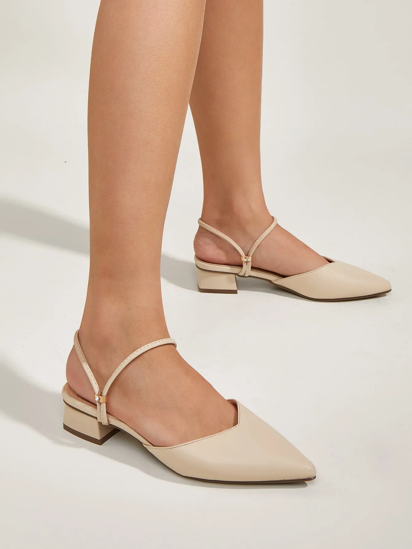 Minimalist Point Toe Slingback Mules