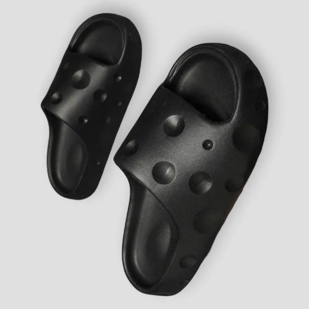 Moon Madrid Albany Cheese Slippers