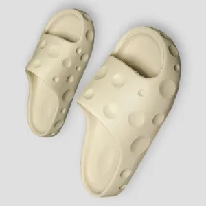 Moon Madrid Albany Cheese Slippers