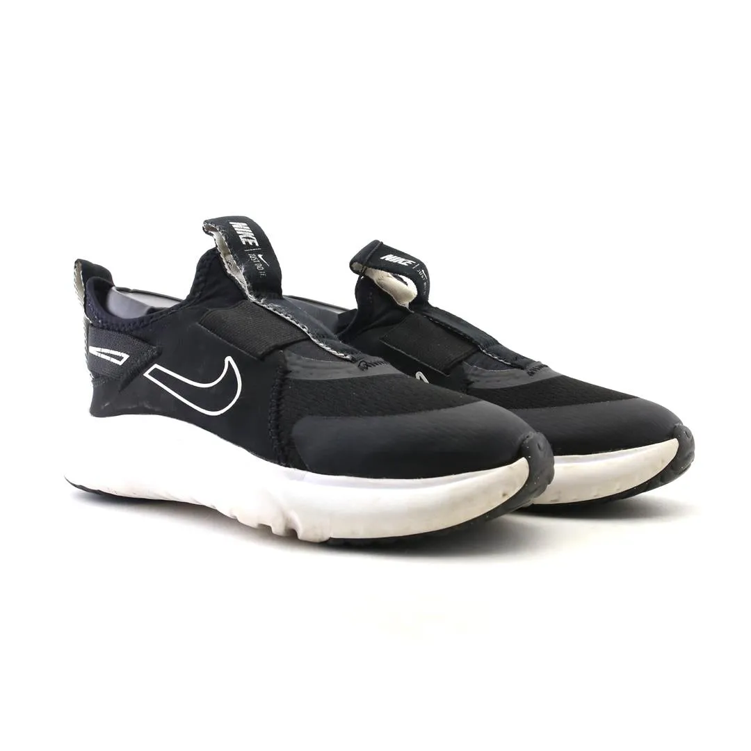 NIKE FLEX P