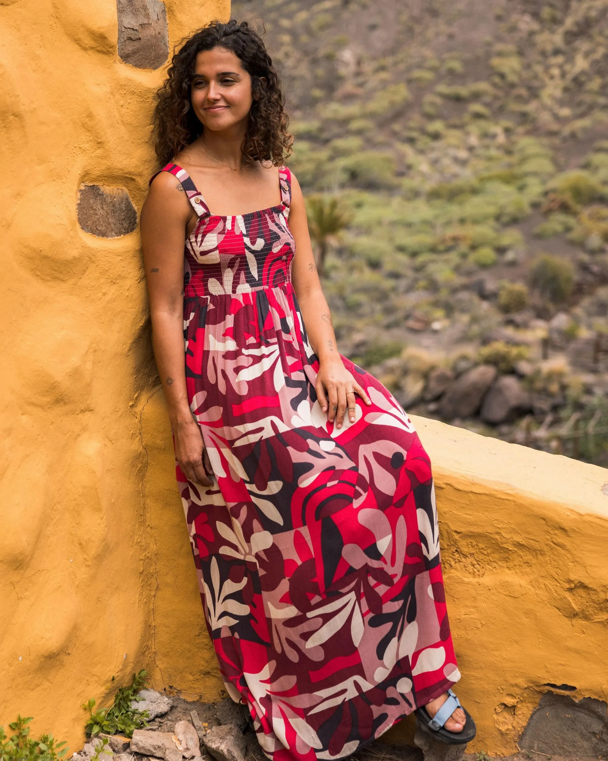 Soleis Woven Maxi Dress - Mountain Foliage Cranberry