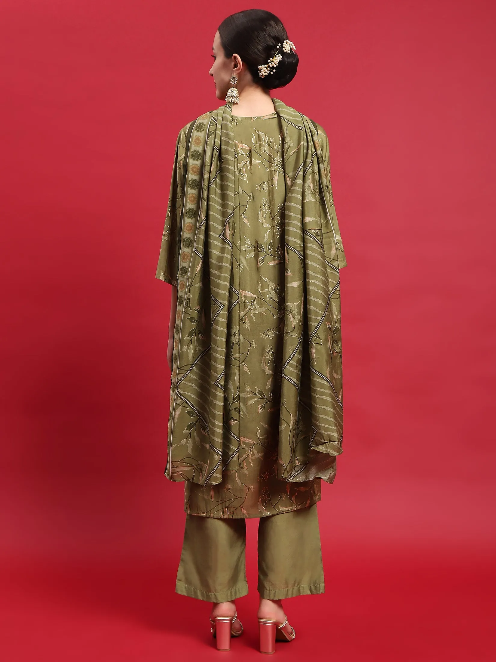 Women Muslin Green Floral Print Kurta Comfort Pant Dupatta
