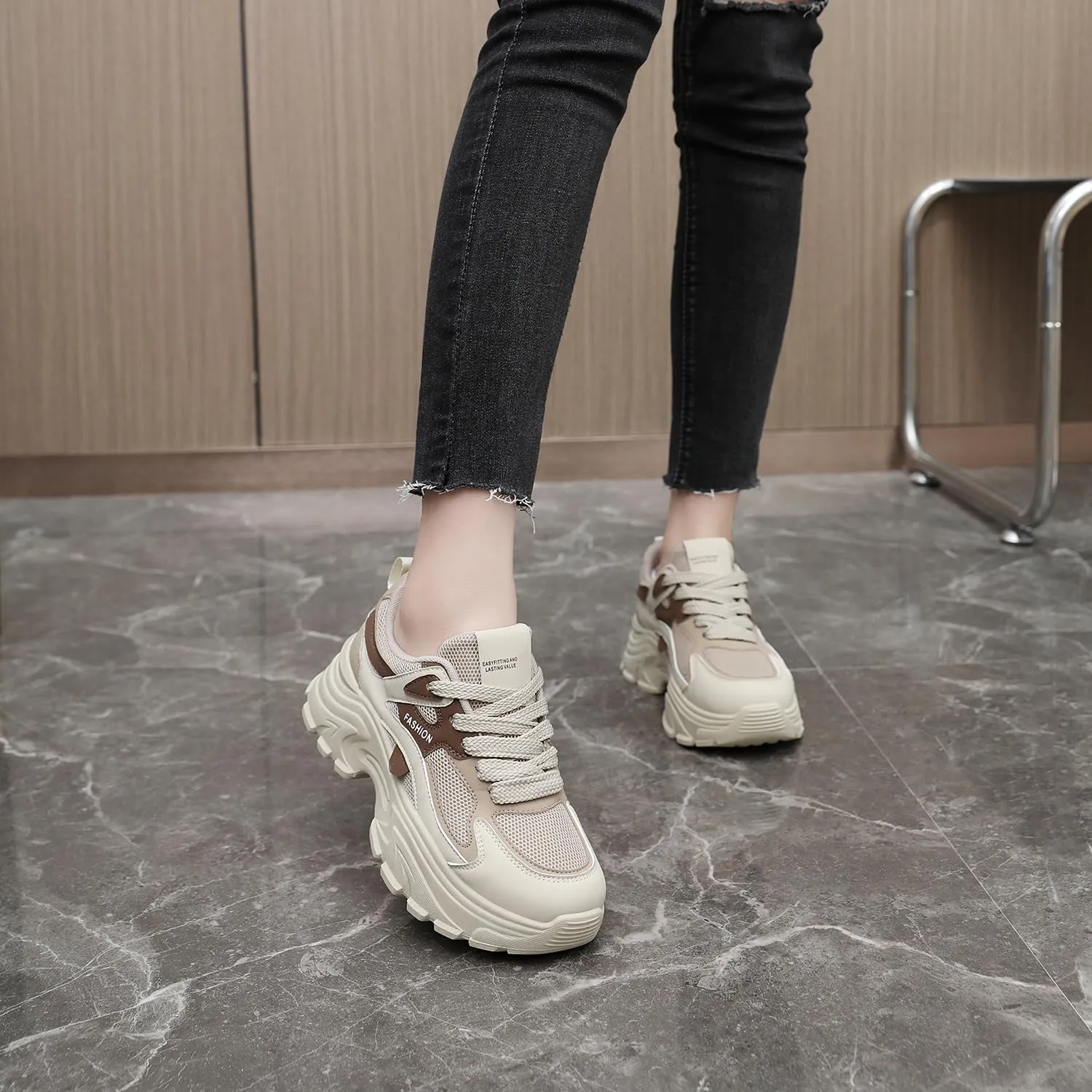 Women's Fashion Platform Sneakers Lace Up Chunky Sneakers Lightweight Mesh Casual Dad Shoes